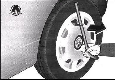 Замена приводов передних колес Фольксваген Поло V