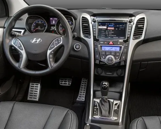 Новый Hyundai Elantra 2016: информация и фото