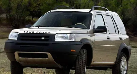 Land Rover расширяет линейку кроссоверов