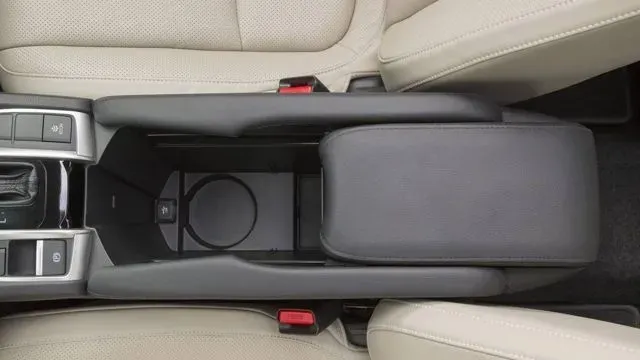 Обзор нового Хонда Цивик седан 2016 года
