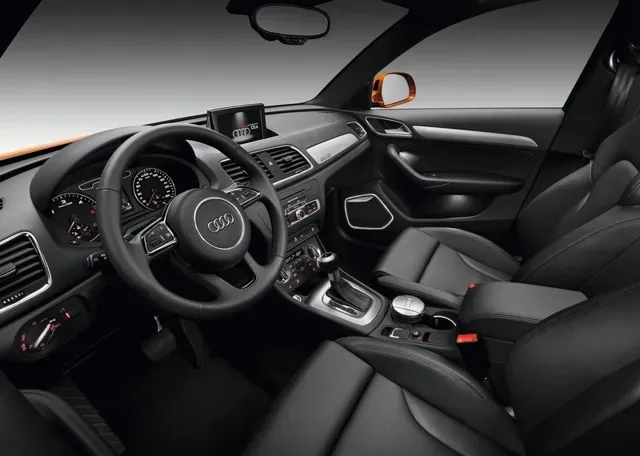 Новая Audi Q3 2013 [фото]